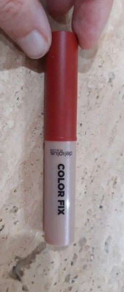 Lote de pintalabios rojos y marrón - 3 uds