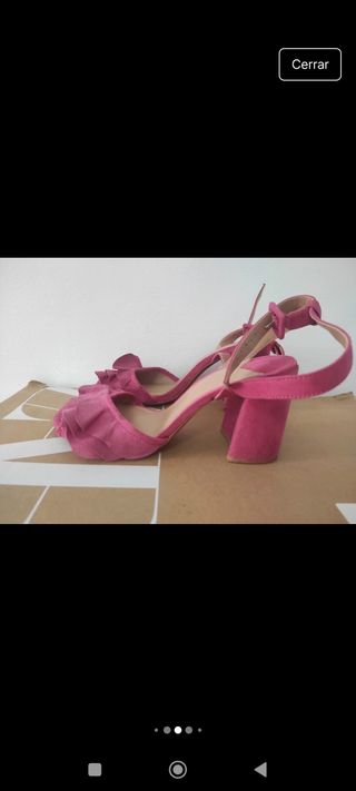 Sandalias rosa tacón bajo