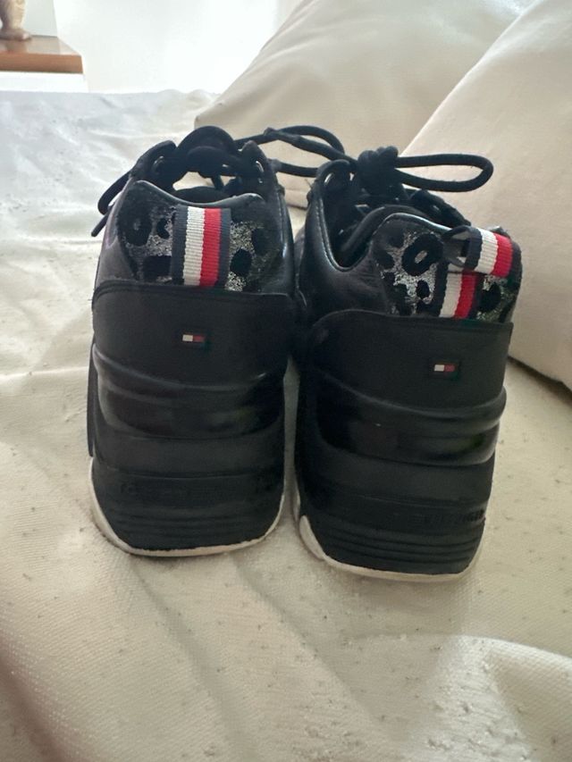 Zapatillas Tommy Hilfiger mujer 38 plataforma