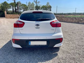 KIA Rio 2016