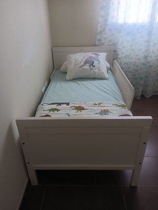 Cama infantil blanca sin barrera