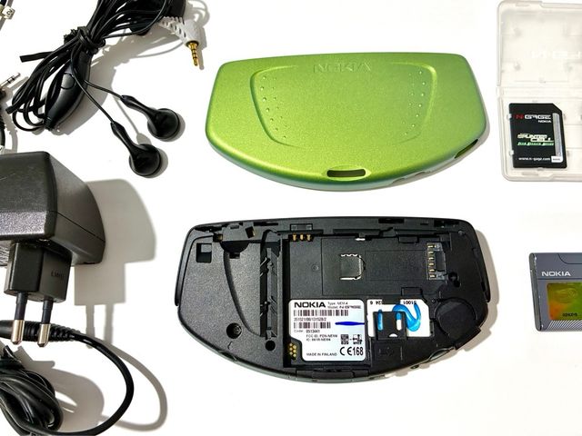 Nokia N-Gage Classic Gris/Verde + 5 Juegos