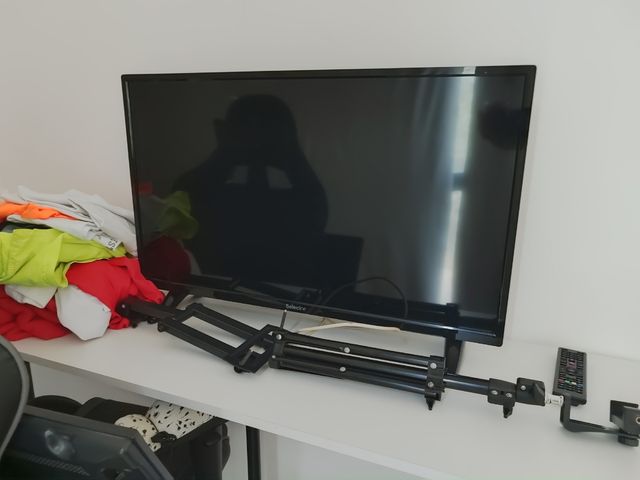 TV Selecline 32" negra