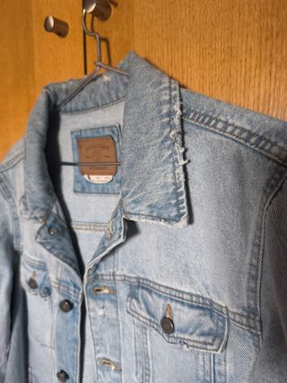 Cazadora vaquera Pull&Bear L