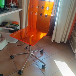 Silla oficina acrílica naranja