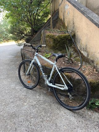 Bicicleta Scott Sub 40 híbrida