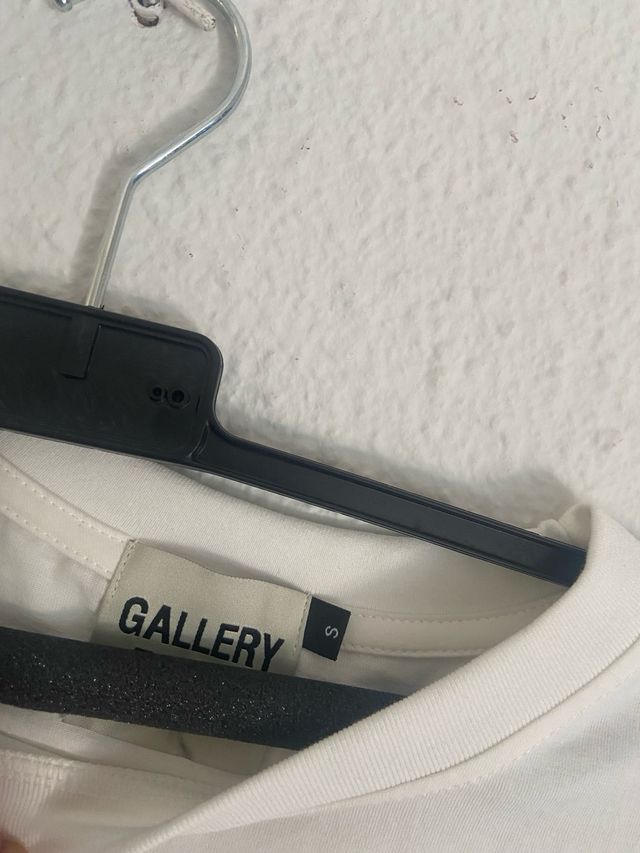 Camiseta Gallery Dept blanca