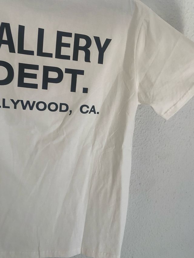 Camiseta Gallery Dept blanca