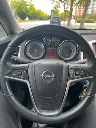 Opel Astra 2010