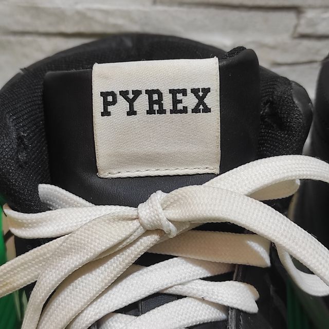Scarpe Pyrex nere alte