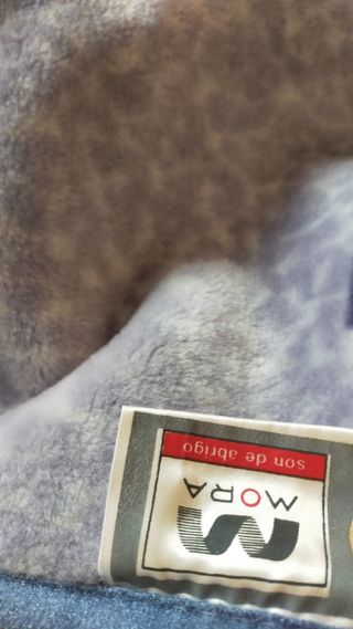Manta Pierre Cardin - Rojo y Marrón