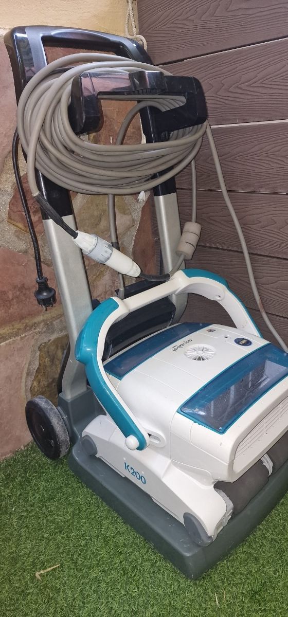 Aquabot - Robot Limpiapiscinas