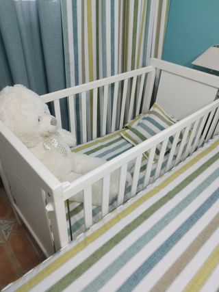 Cuna bebé - blanco - impecable con corcho frex nue