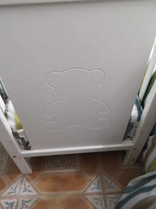 Cuna bebé - blanco - impecable con corcho frex nue