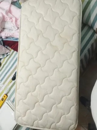 Cuna bebé - blanco - impecable con corcho frex nue