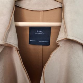Gabardina Zara beige talla S