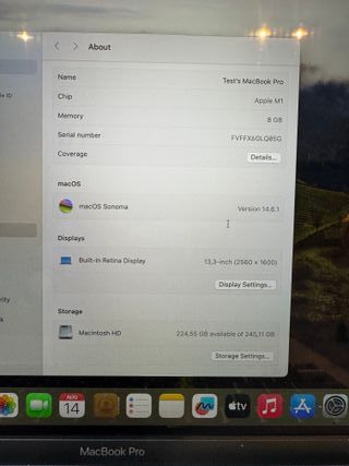 MacBook Pro 2020 M1 – 256 GB SSD – 8 GB RAM