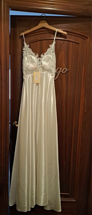 Vestido de novia NUEVO sin estrenar – Talla M