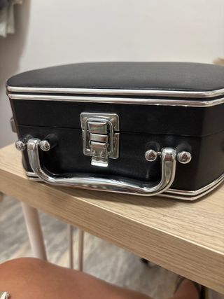 Maletín joyero negro plata