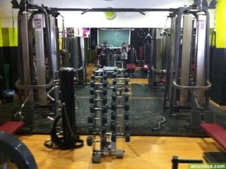 Máquina musculación 10 estaciones