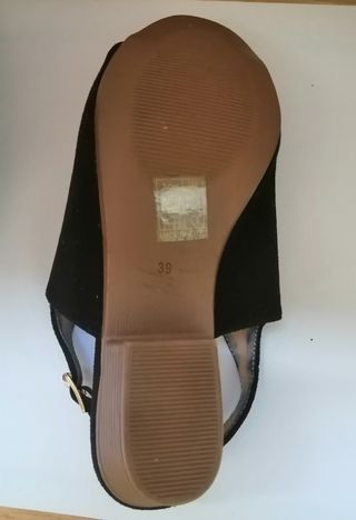 Sandalias negras sin estrenar 