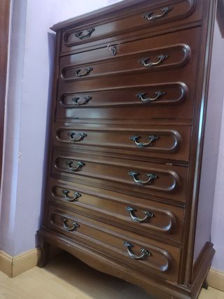 Cómoda antigua de madera - 8 cajones