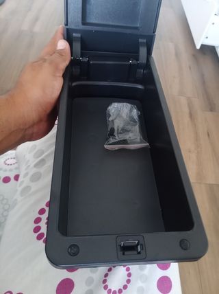 Reposabrazos Clio - Negro