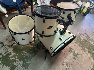 Batteria bianca Ludwig in 4 pezzi