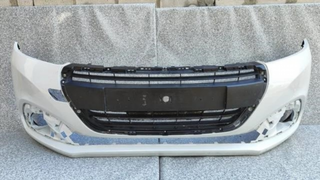 Parachoques Delantero Peugeot 208 Facelift 1