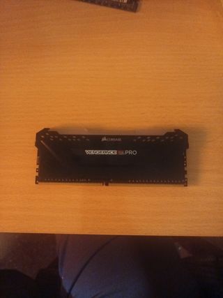RAM Corsair Vengeance RGB Pro
