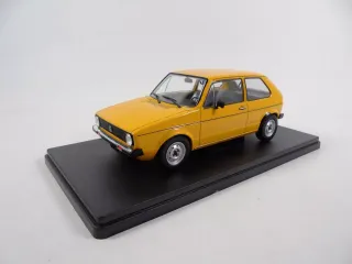 VW Golf Caribe 1978 1:24 Amarillo