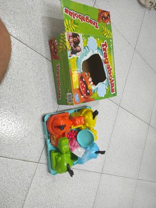 Tragabolas juego mesa familiar