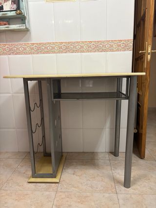 Mesa-barra cocina: madera y metal