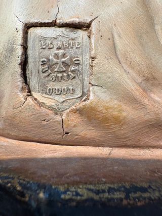 Capilla marqueteria con luz e imagen antigua