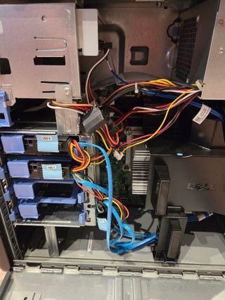 Servidor Dell PowerEdge T110