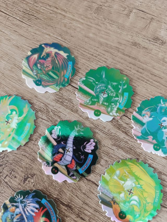 Beyblade Mega Spinners Tazos Matutano