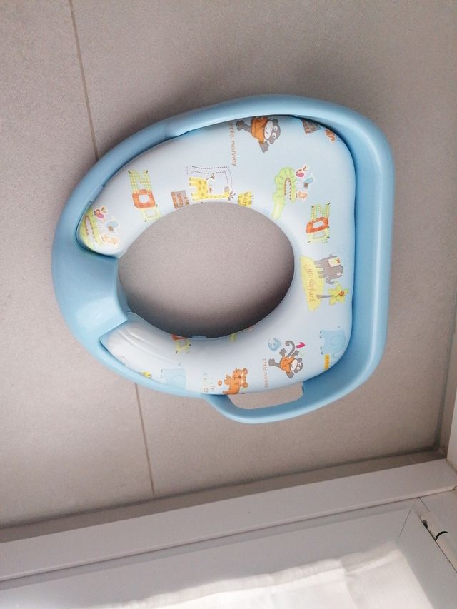 Asiento reductor infantil WC