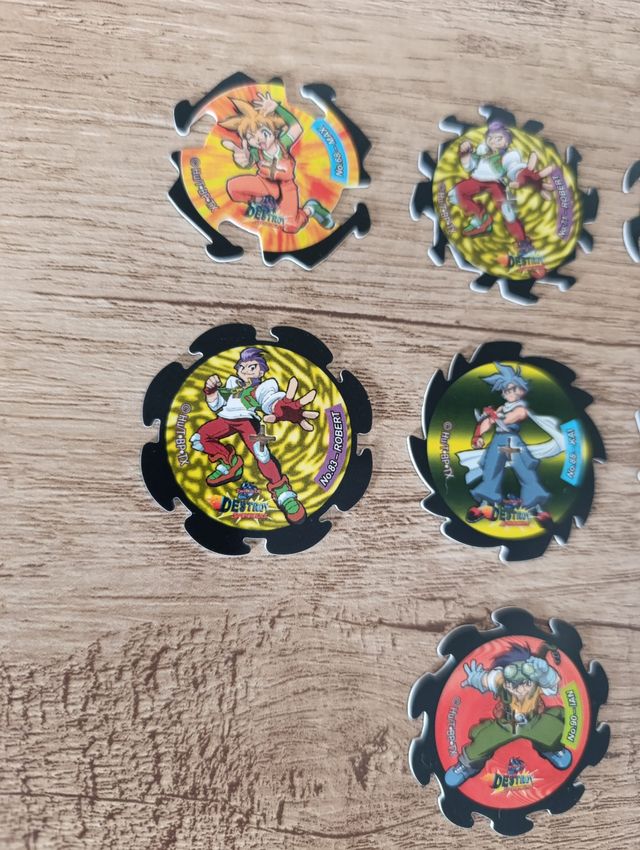 Beyblade Destroy Spinners Tazos Matutano