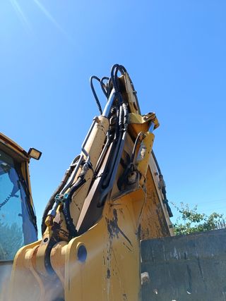 Retroexcavadora usada W93