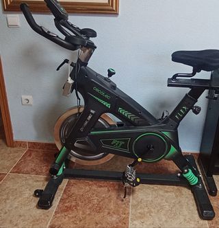 Bicicleta estática Cecotec Fit