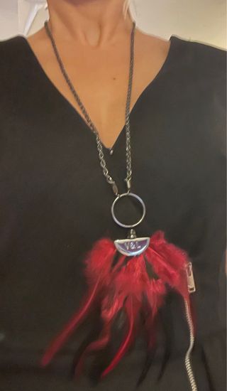 Collar V&L (Victorio & Lucchino) plumas