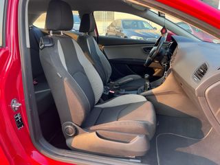 SEAT Leon / 1.6 TDI / Coupe 