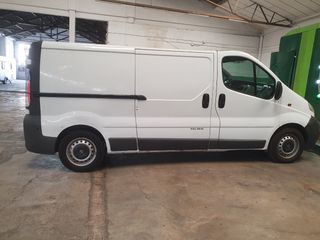 Opel Vivaro 2004