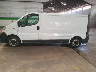 Opel Vivaro 2004