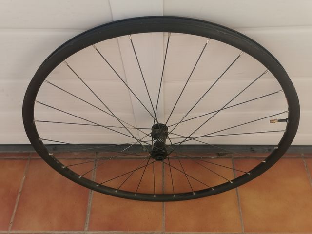 Rueda MTB 29" usada delantera