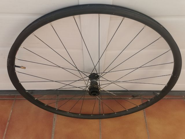 Rueda MTB 29" usada delantera