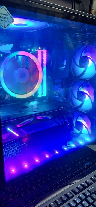 Ordenador Torre PC Gaming Intel 3,80GHz & 4,20GHz