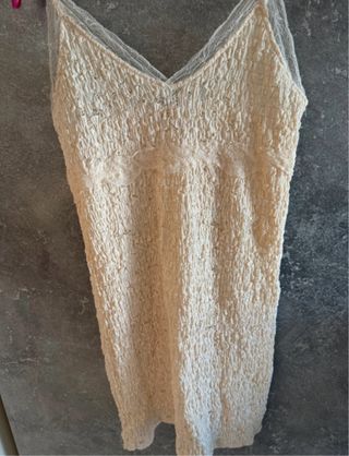 Vestido Zara beige