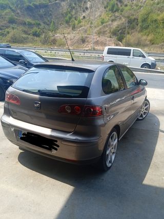 SEAT Ibiza 2004