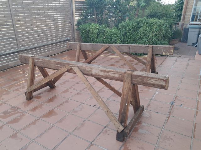 2 Borriquetas / caballetes madera maciza